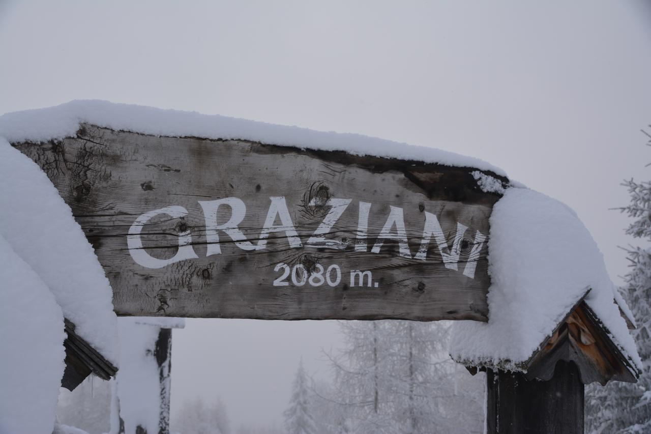 Hotel Rifugio Graziani Huette San Vigilio Di Marebbe Exteriér fotografie