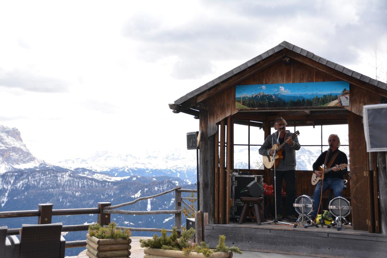Hotel Rifugio Graziani Huette San Vigilio Di Marebbe Exteriér fotografie